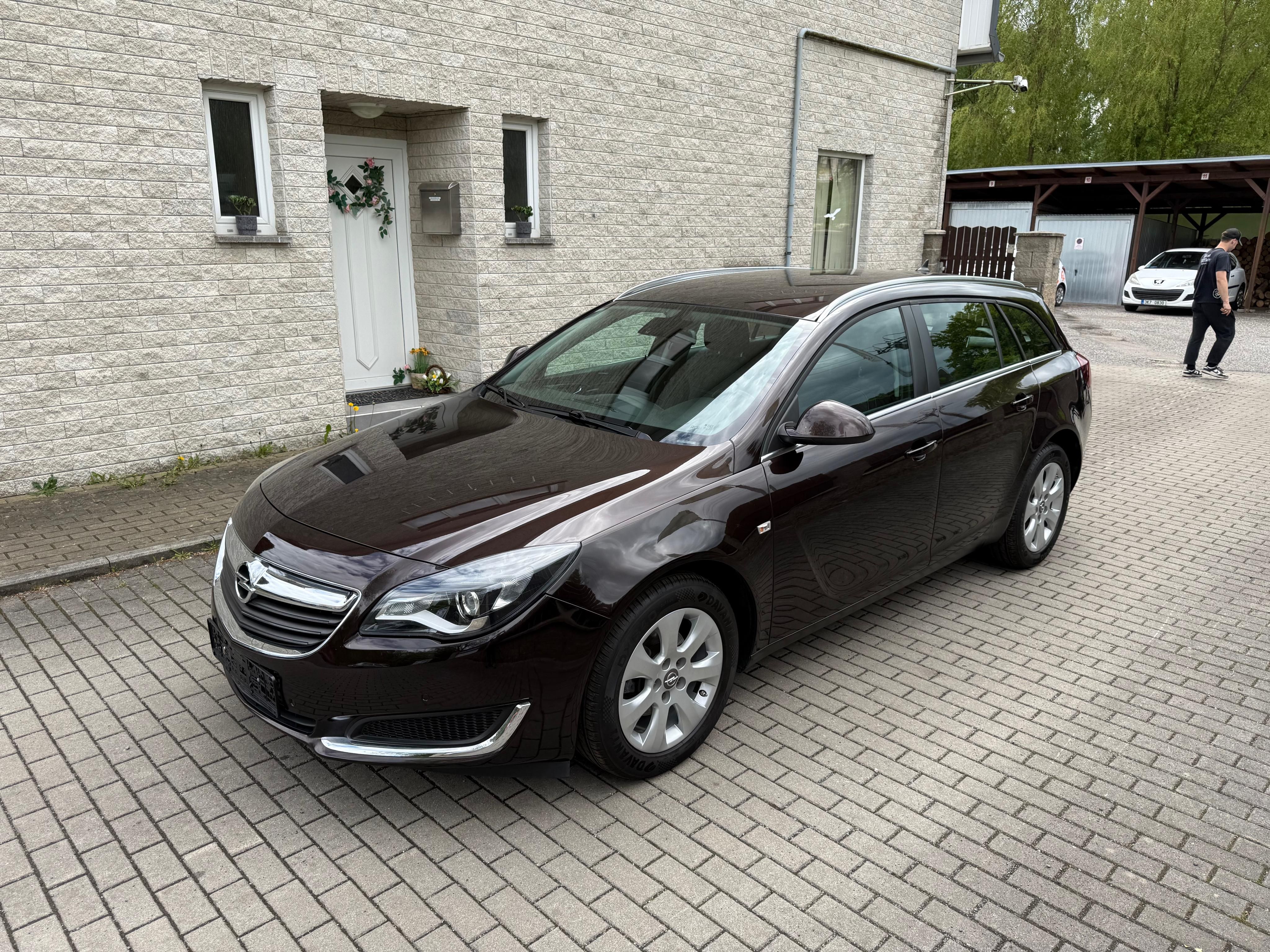 Opel Insignia, A 1.6 CDTi 100kW SPORTS TOURER - fotka 2