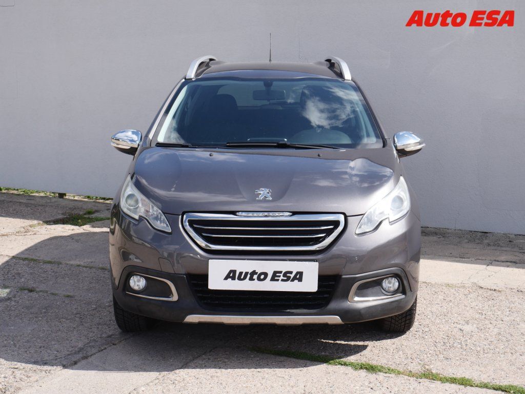 Peugeot 2008, 1.2i,AC,temp - fotka 2