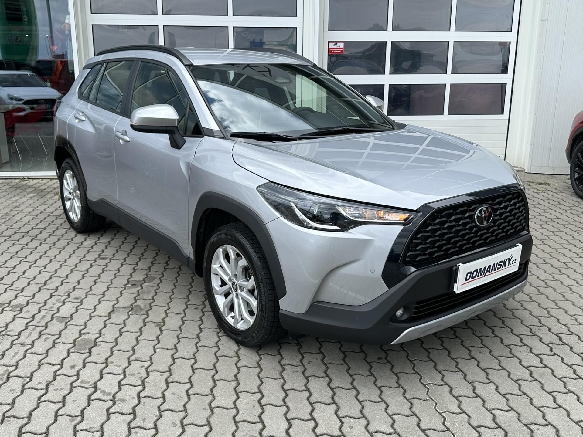 Toyota Corolla Cross, 1.8 HEV COMFORT BUSINESS - fotka 3