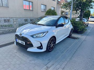 GR-Sport, 1.5 hybrid, TOP