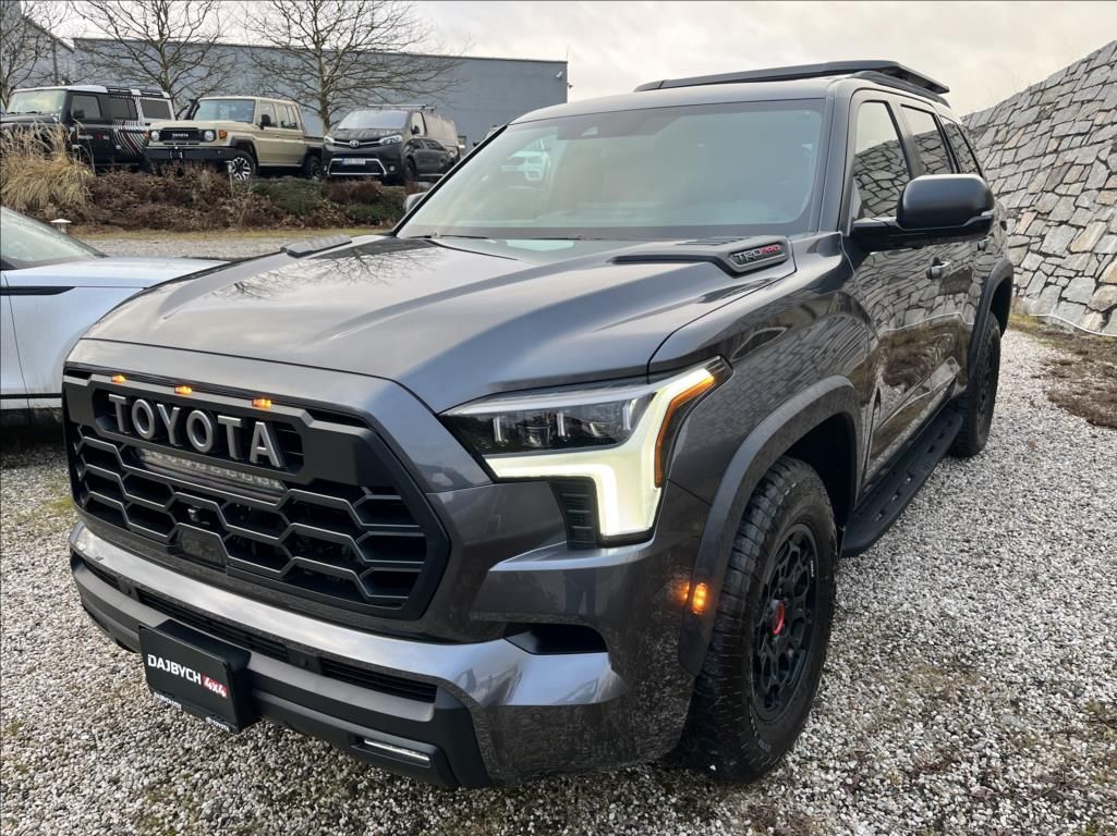 Toyota Sequoia, 3,5i-Force MaxTTV6HEV TRD Pro - fotka 4