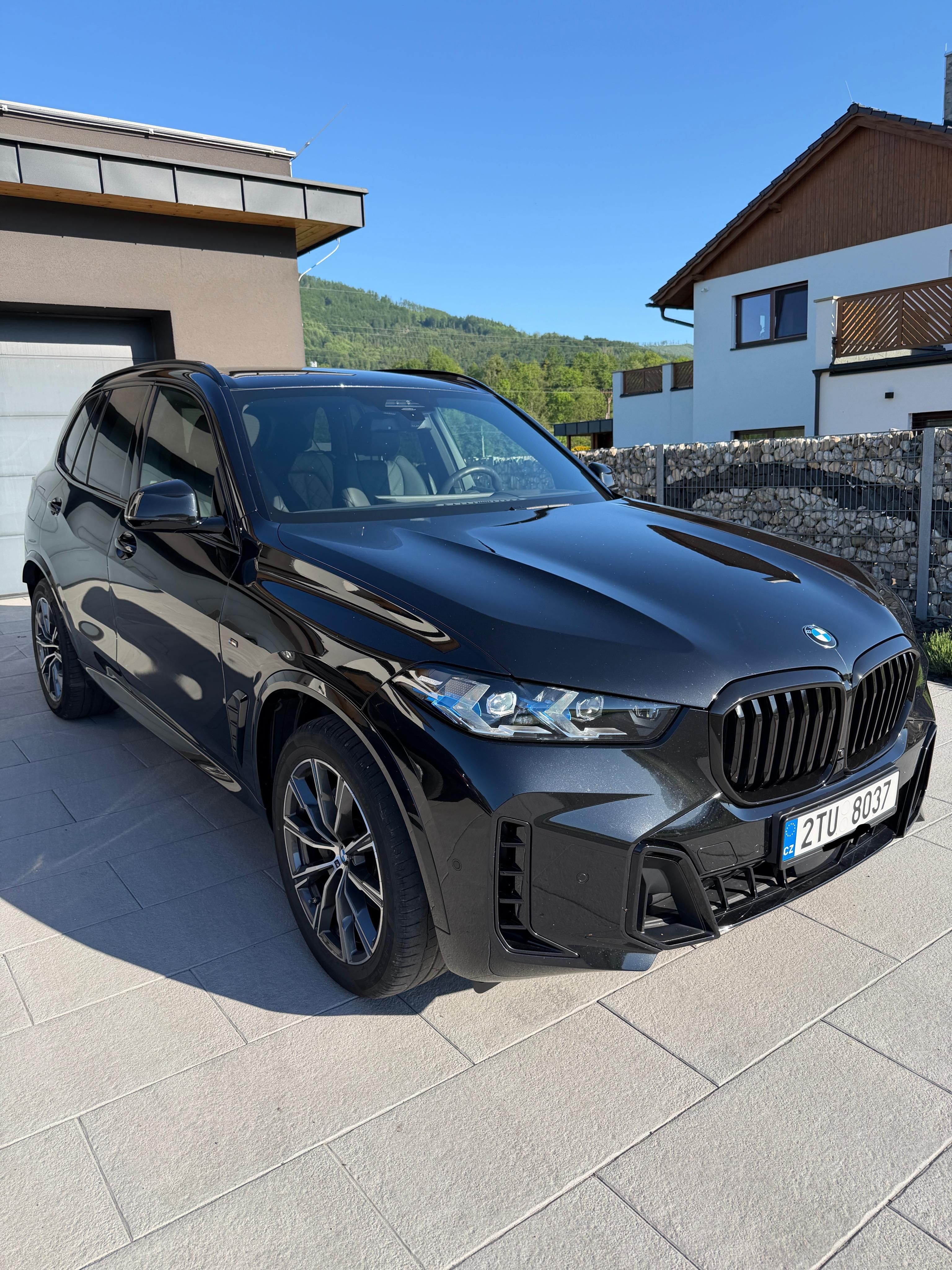 BMW X5, xDrive30d M Sport, 360°, tažné - fotka 3