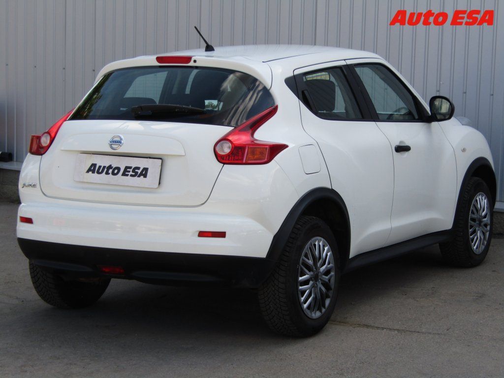 Nissan Juke, 1.6i - fotka 4