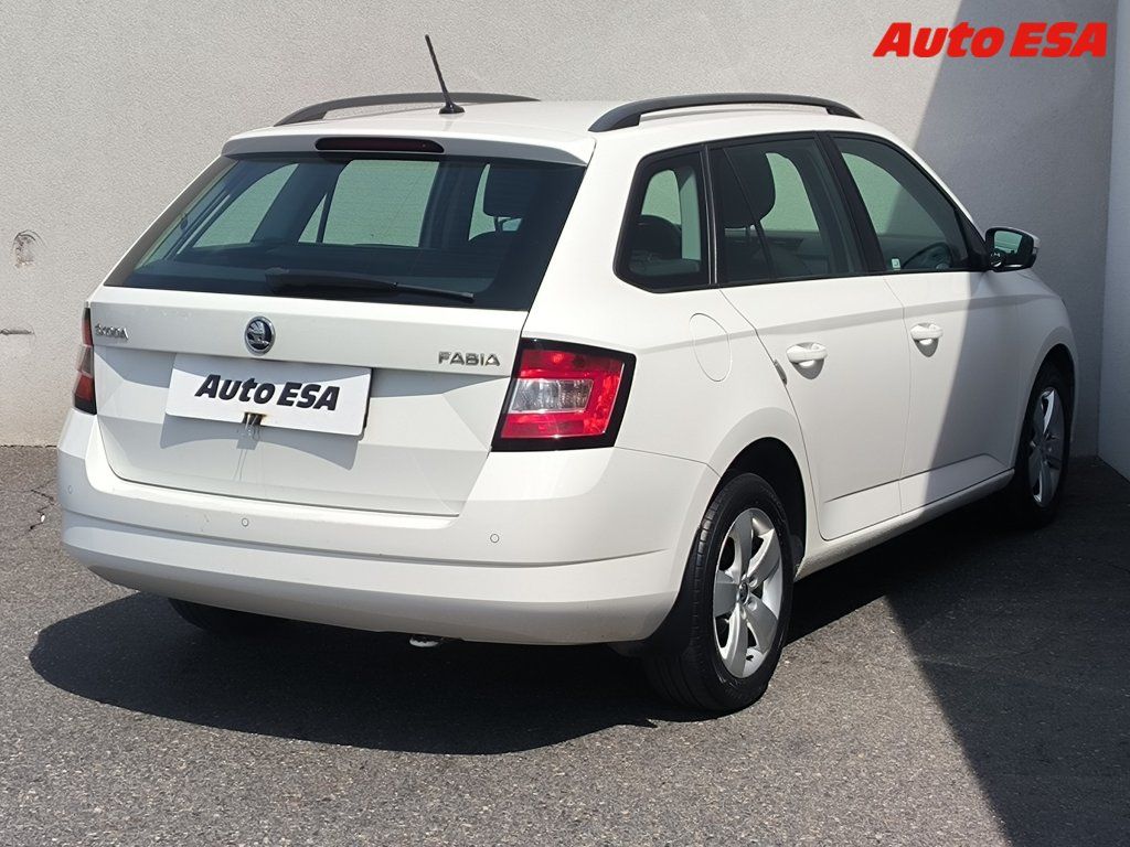 Škoda Fabia, 1.2 TSi - fotka 4
