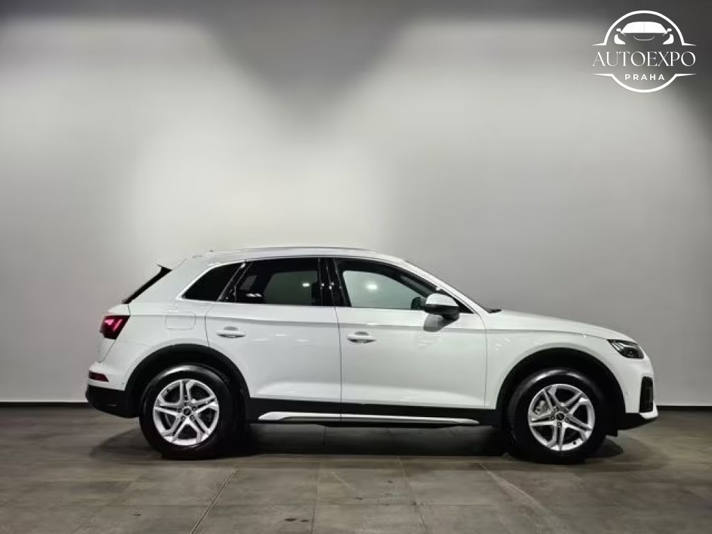 Audi Q5, 40 TDI Q. Sport Kamera* Matrix - fotka 6