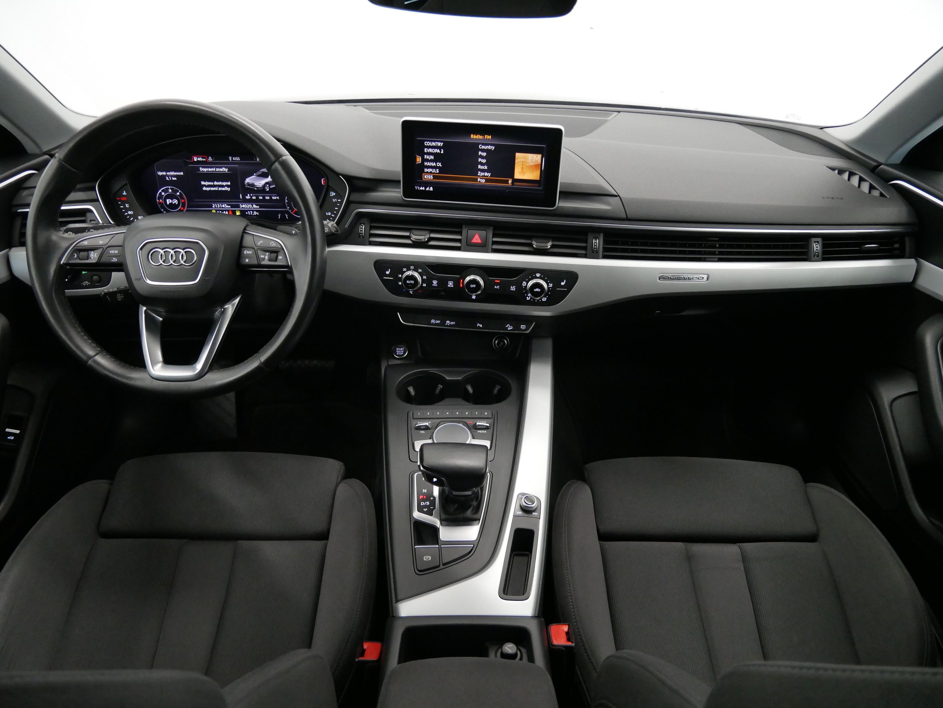 Audi A4, 2.0 TDI 120 kW Allroad - fotka 5