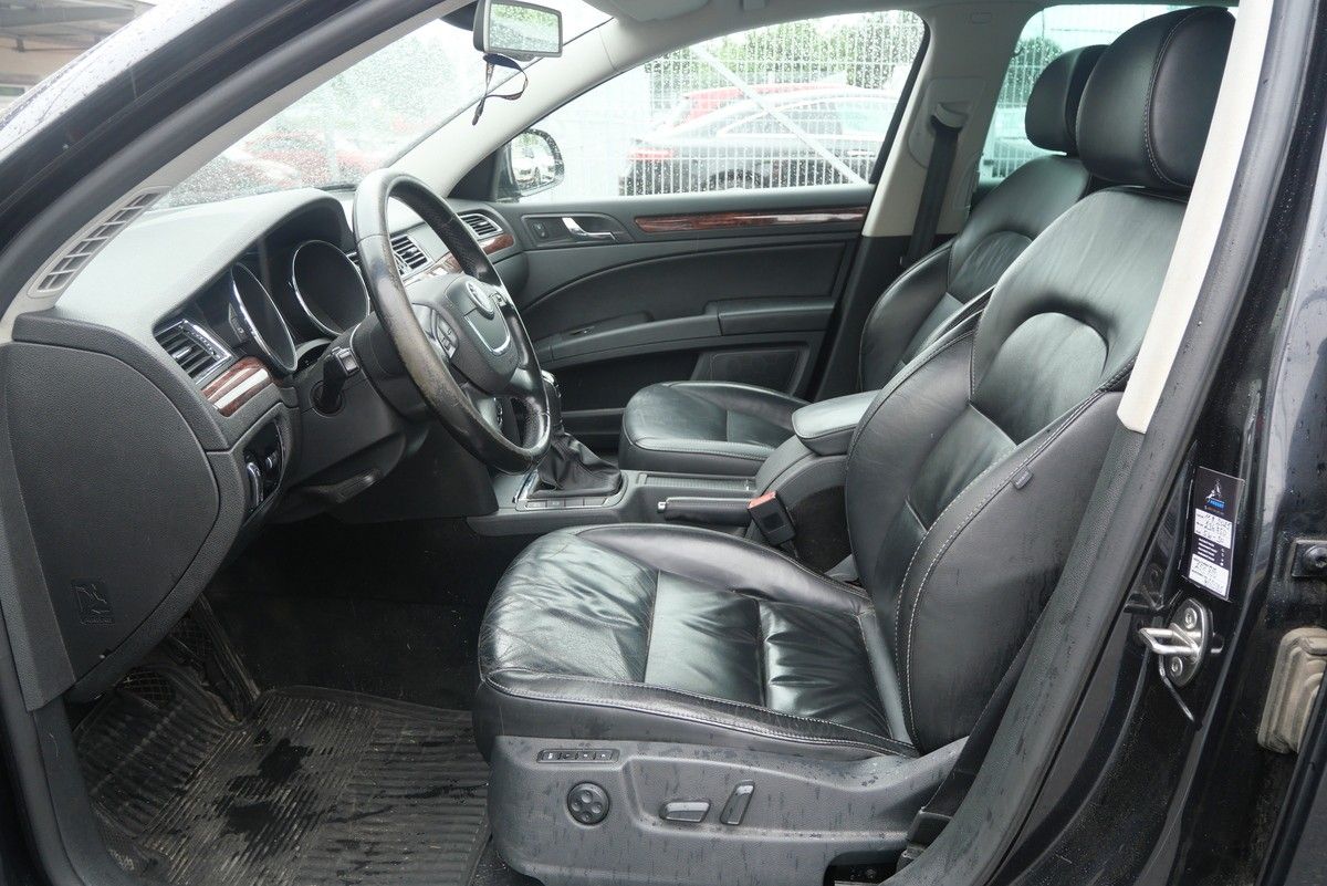 Škoda Superb, 2.0 TDI 103 kW Elegance - fotka 5