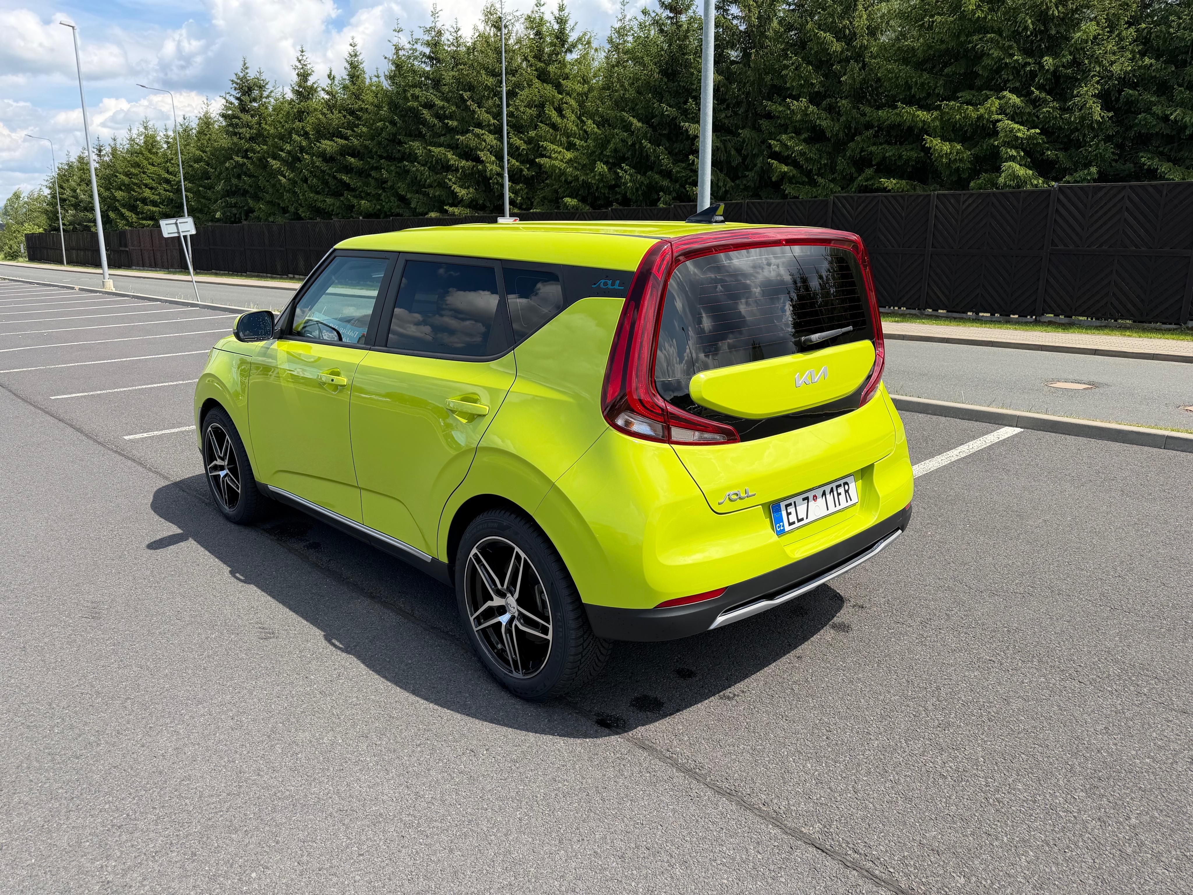 Kia Soul, Záruka 09/2028 DPH ACC 96%SoH - fotka 2