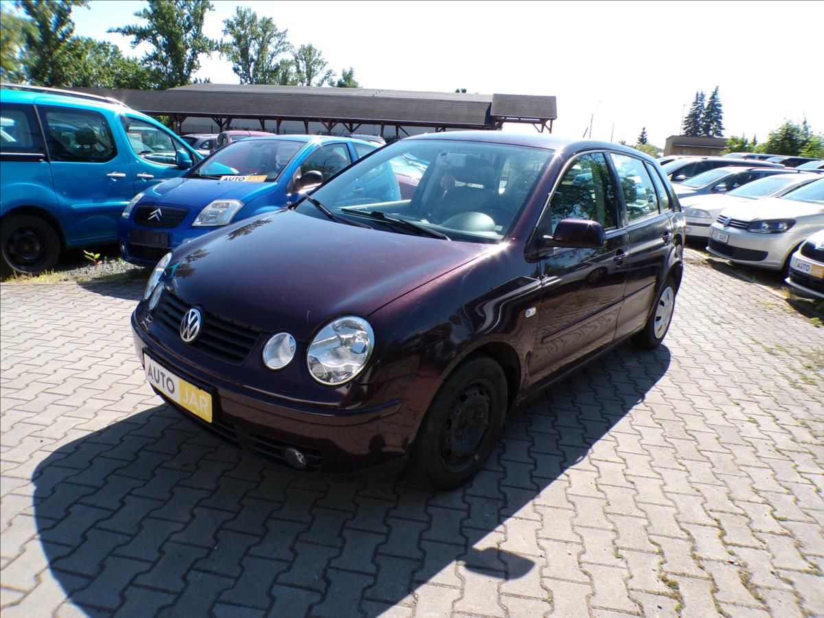 Volkswagen Polo, 1,2 i  KLIMA,TAŽNÉ ZAŘÍZENÍ - fotka 2