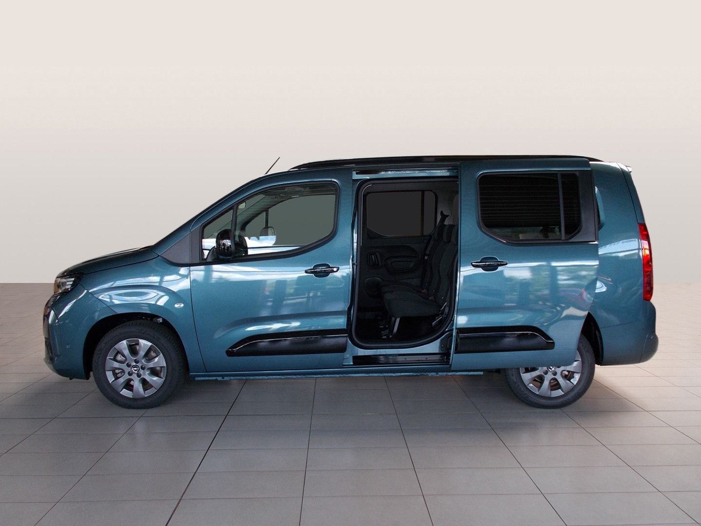 Opel Combo, Elegance Plus L2H1 1.5 CDTI (9 - fotka 6