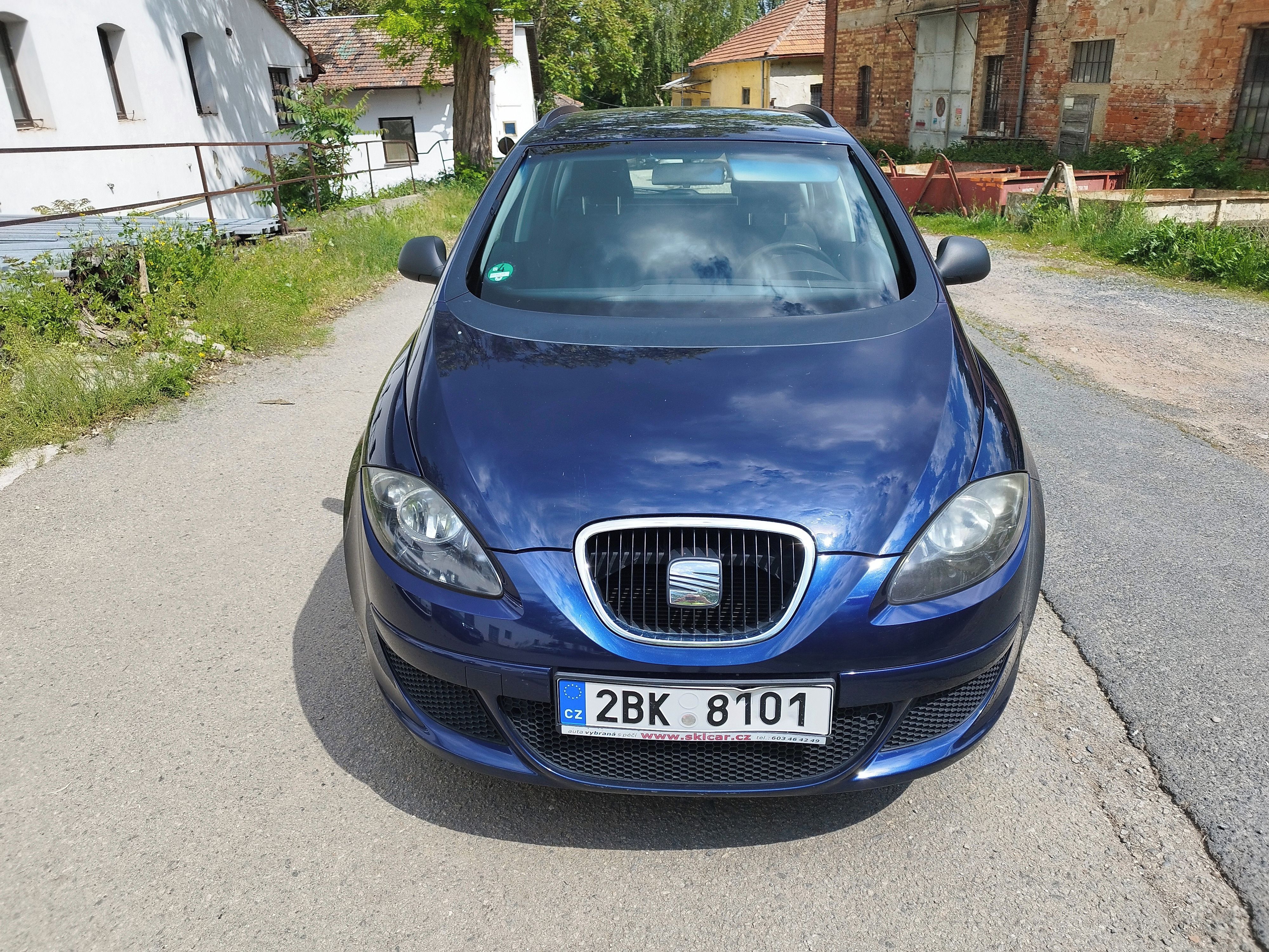 Seat Altea, Altea XL 1.6i-manuál,tempomat - fotka 4
