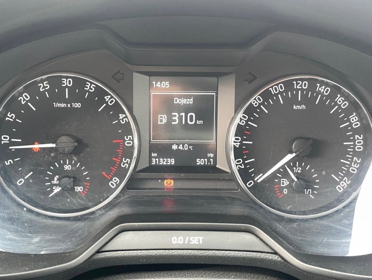 Škoda Octavia, TDI 110kW Liftback STK 4/27 - fotka 5