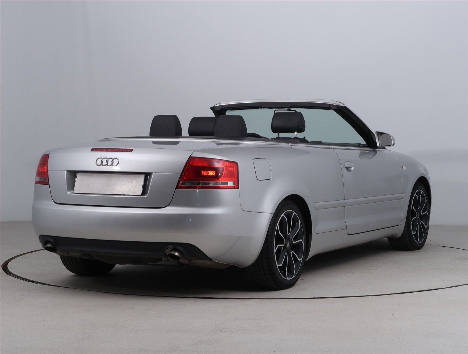 Audi A4, 2.0 TDI, Serv.kniha - fotka 5