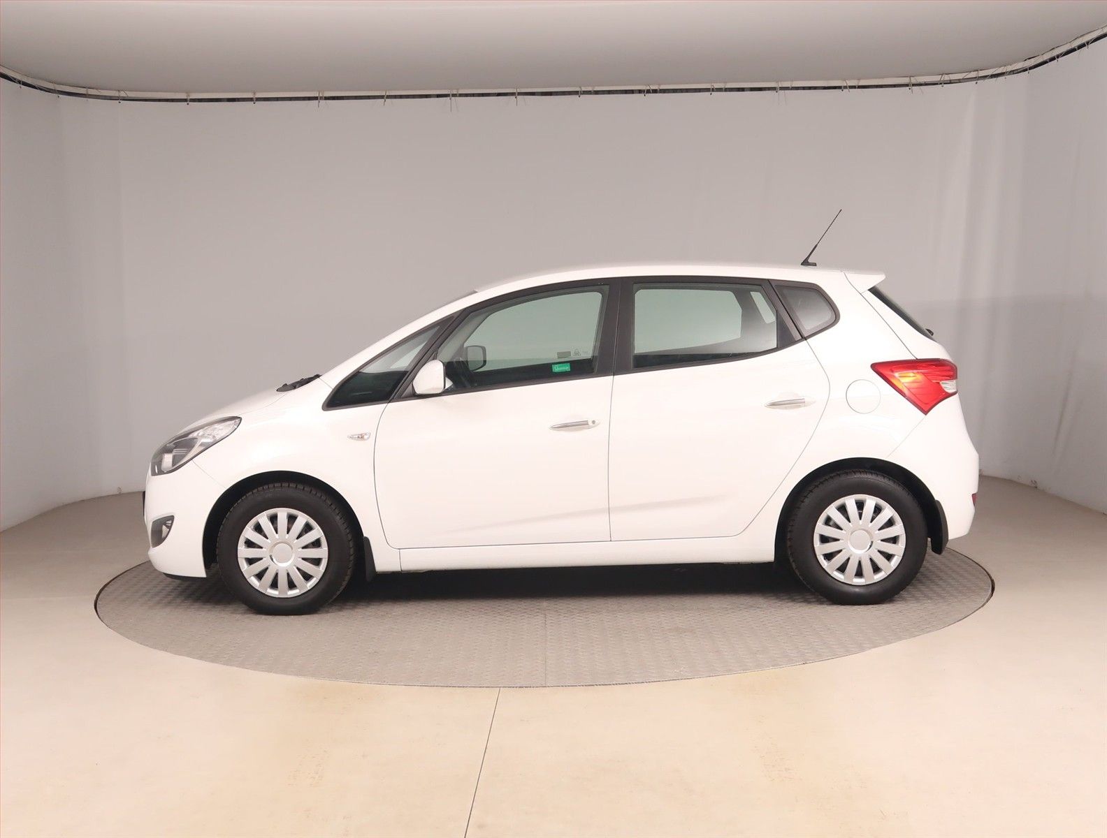 Hyundai ix20, 1.4 CRDi - fotka 3