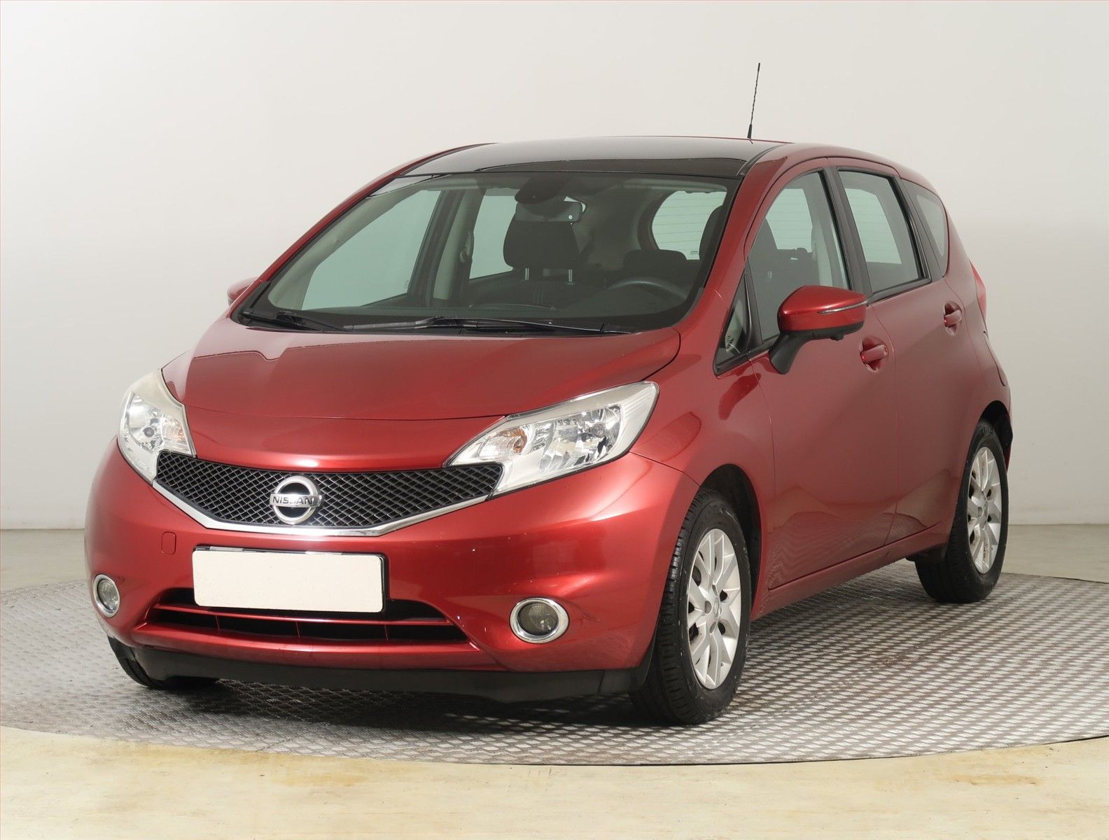 Nissan Note, 1.2, Automatická klima - fotka 2