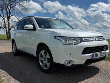 Mitsubishi Outlander 2.2 DI-D