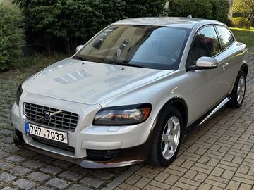 2.0D 100kW Summum Bi-xenony
