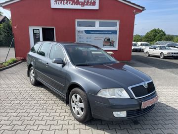 2,0 TDI TZ TEMPOMAT STK 4/2027