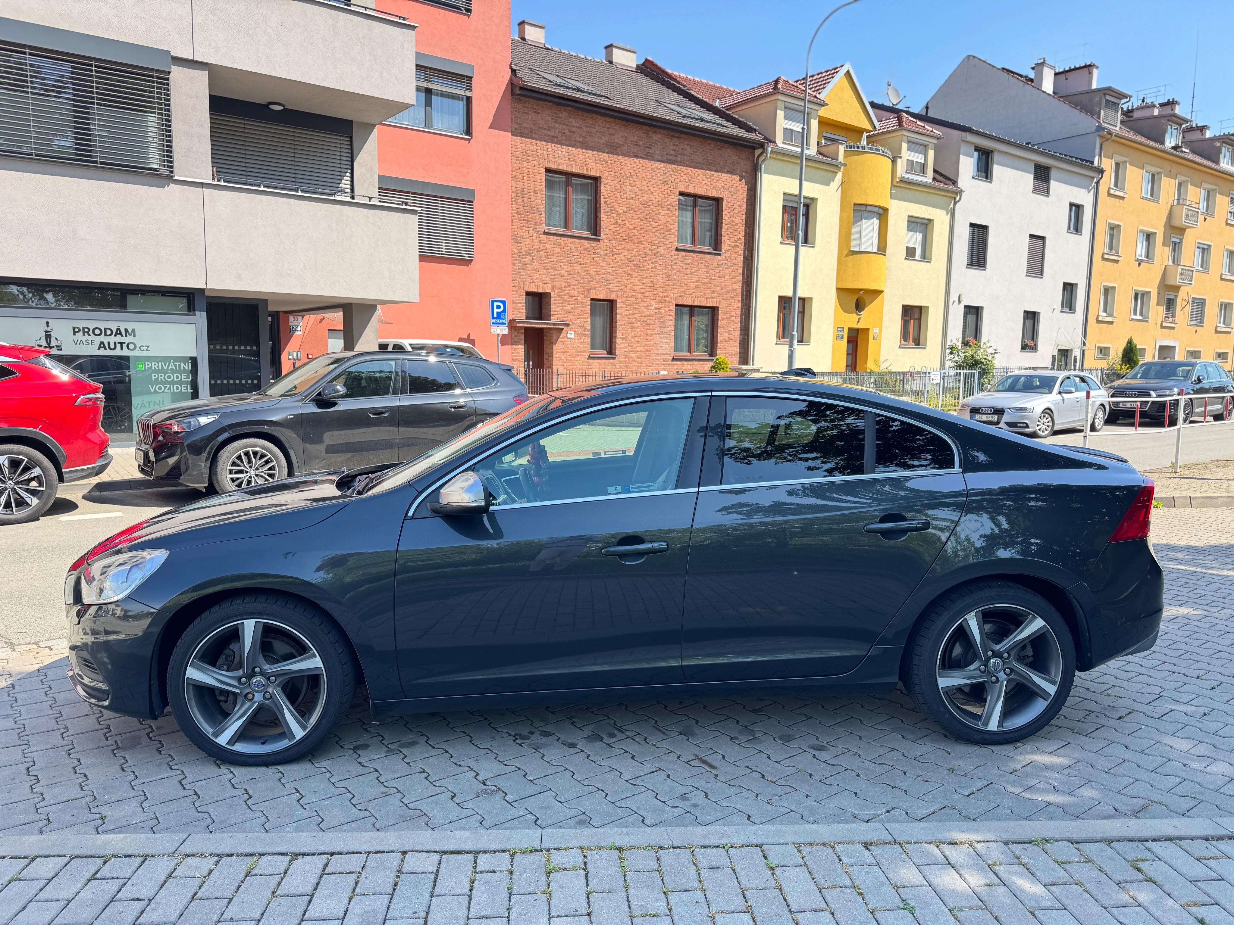 Volvo S60, 2.4D5 R-Design servis.historie - fotka 3