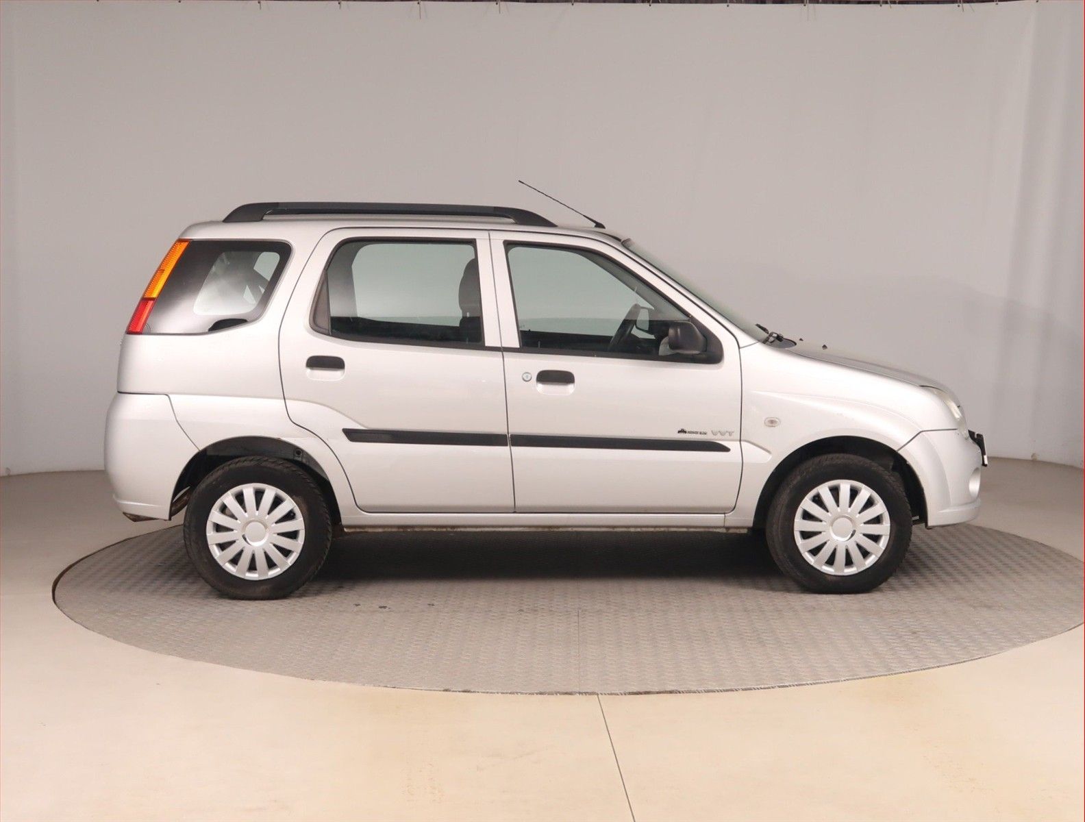 Suzuki Ignis, 1.3, Klima, plně pojízdný - fotka 6