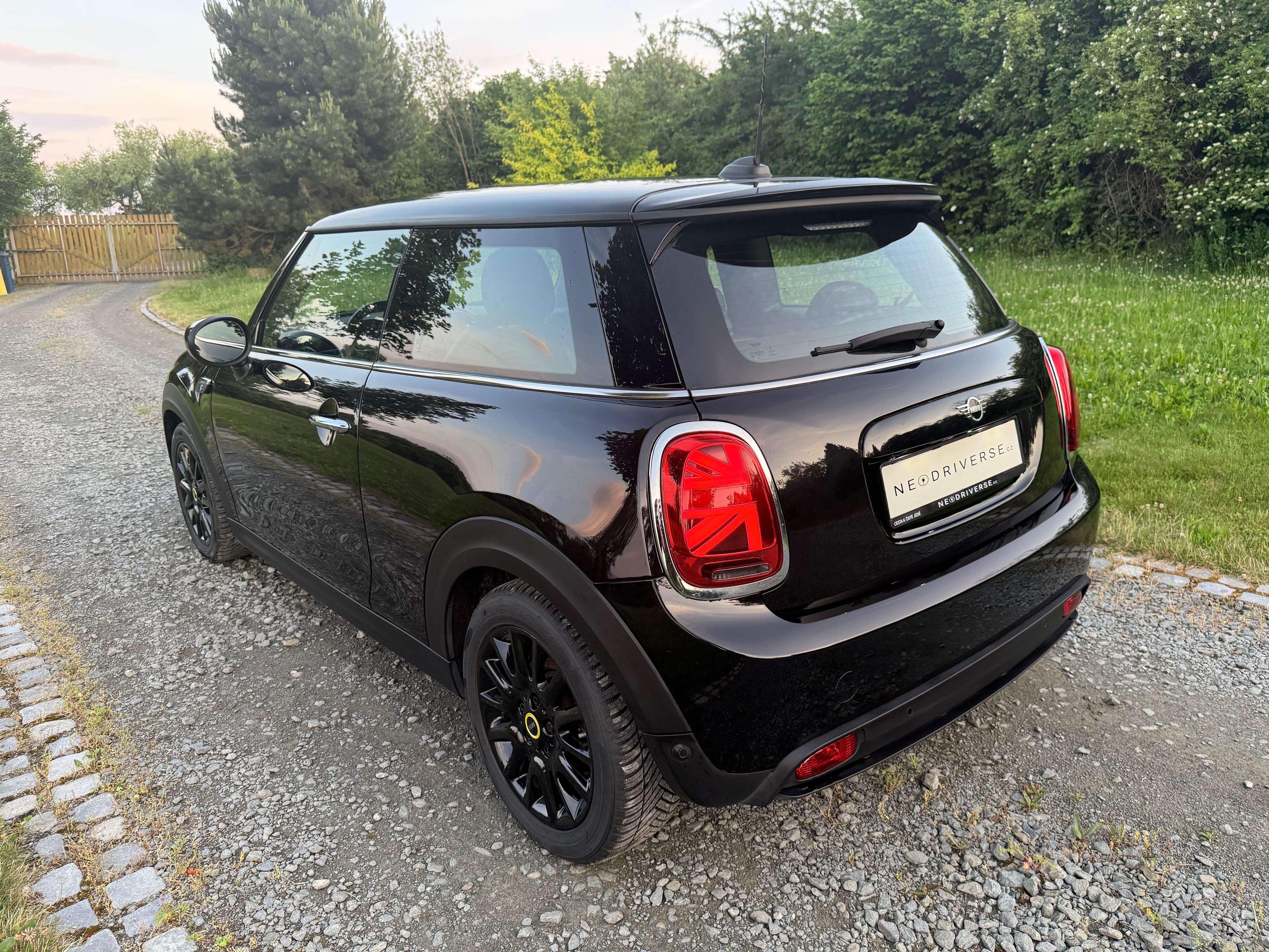Mini Cooper, SE 32 kWh SoH 95% - fotka 4