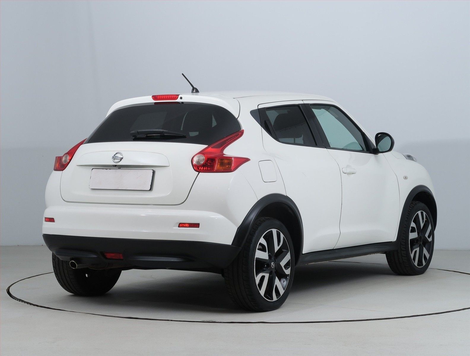 Nissan Juke, 1.6 i, Automat, Navi - fotka 5