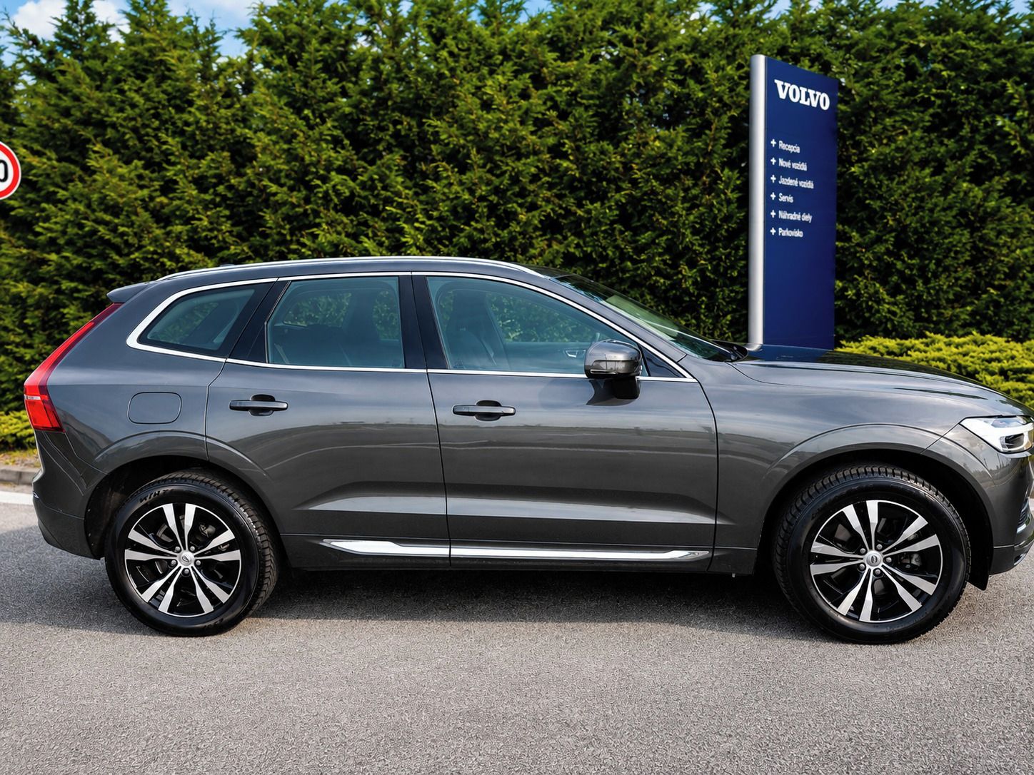 Volvo XC60, Hybrid/1.majitel/Top Stav - fotka 2