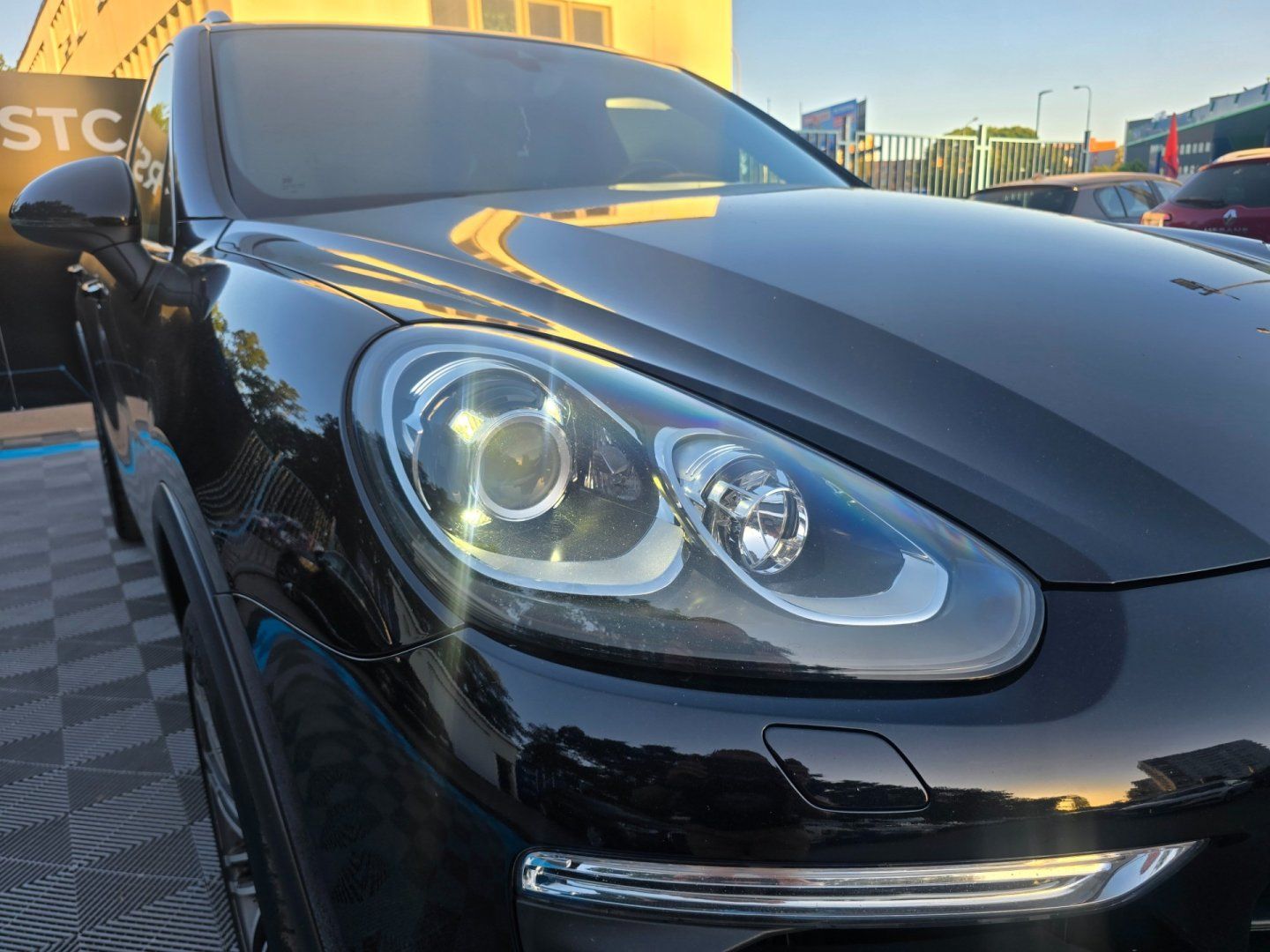 Porsche Cayenne, 3.0 TDI/193KW/2.MAJ/DPH/2015 - fotka 4