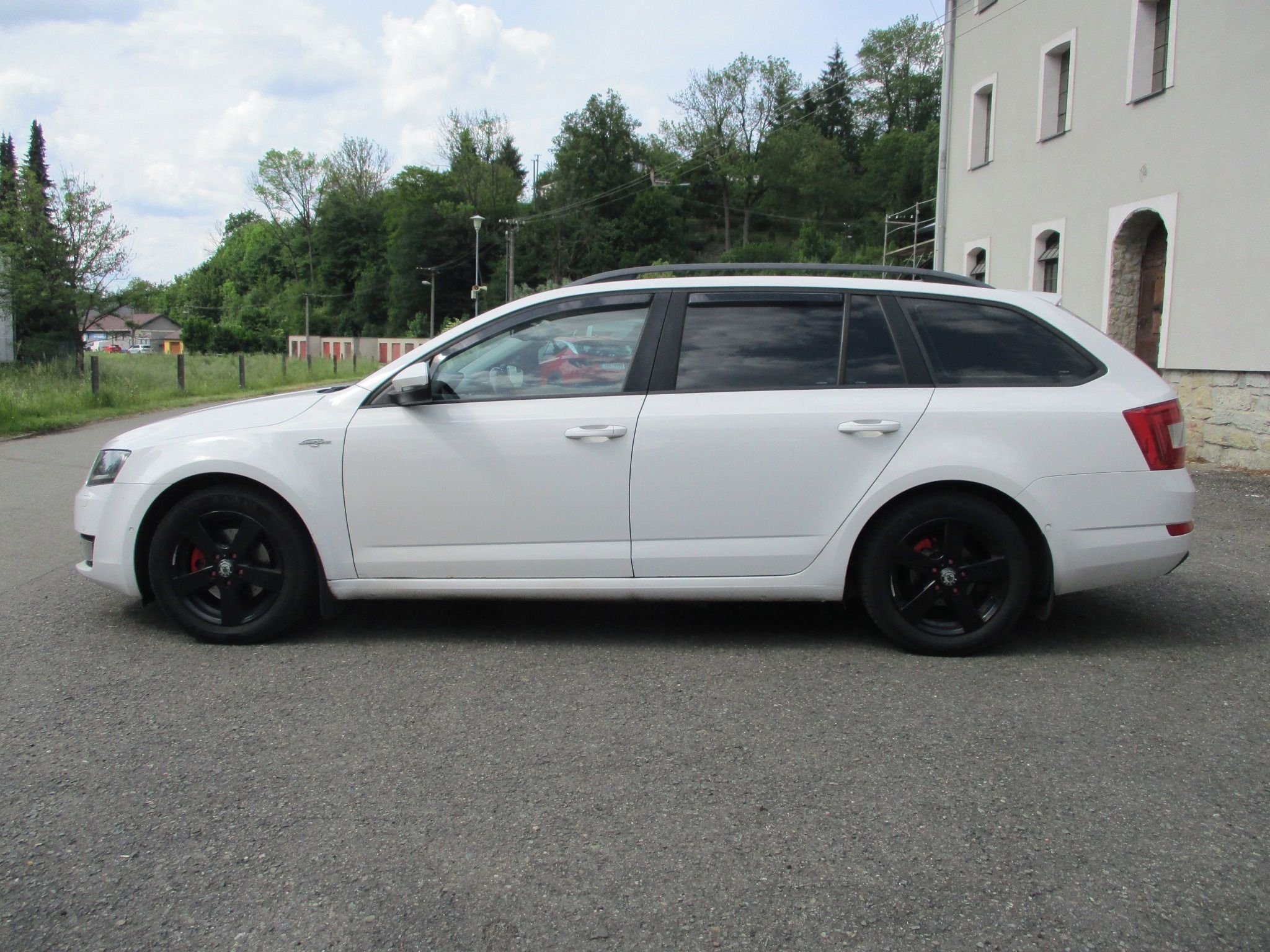 Škoda Octavia, III 2.0 TDi, DSG - fotka 2