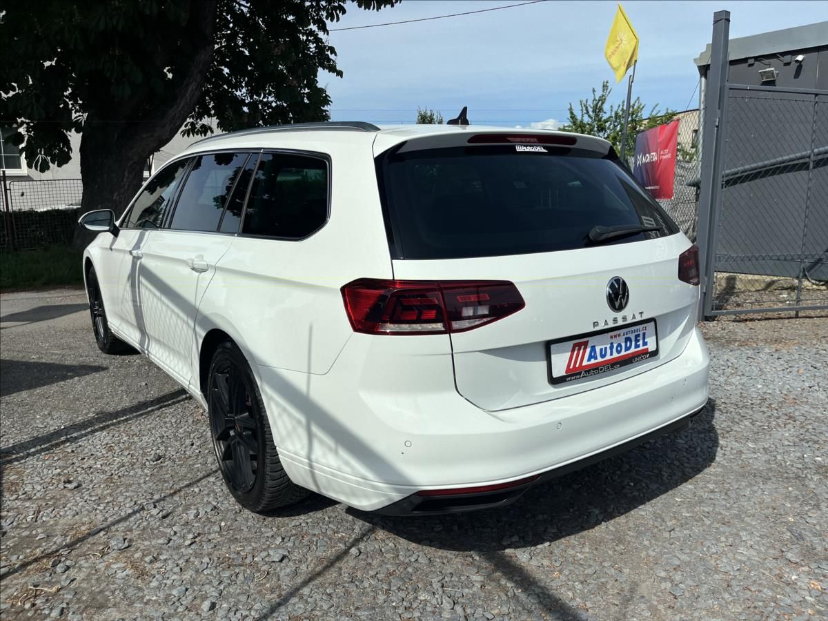 Volkswagen Passat, 2,0 TDi DSG DPH  Webasto,Kamer - fotka 4