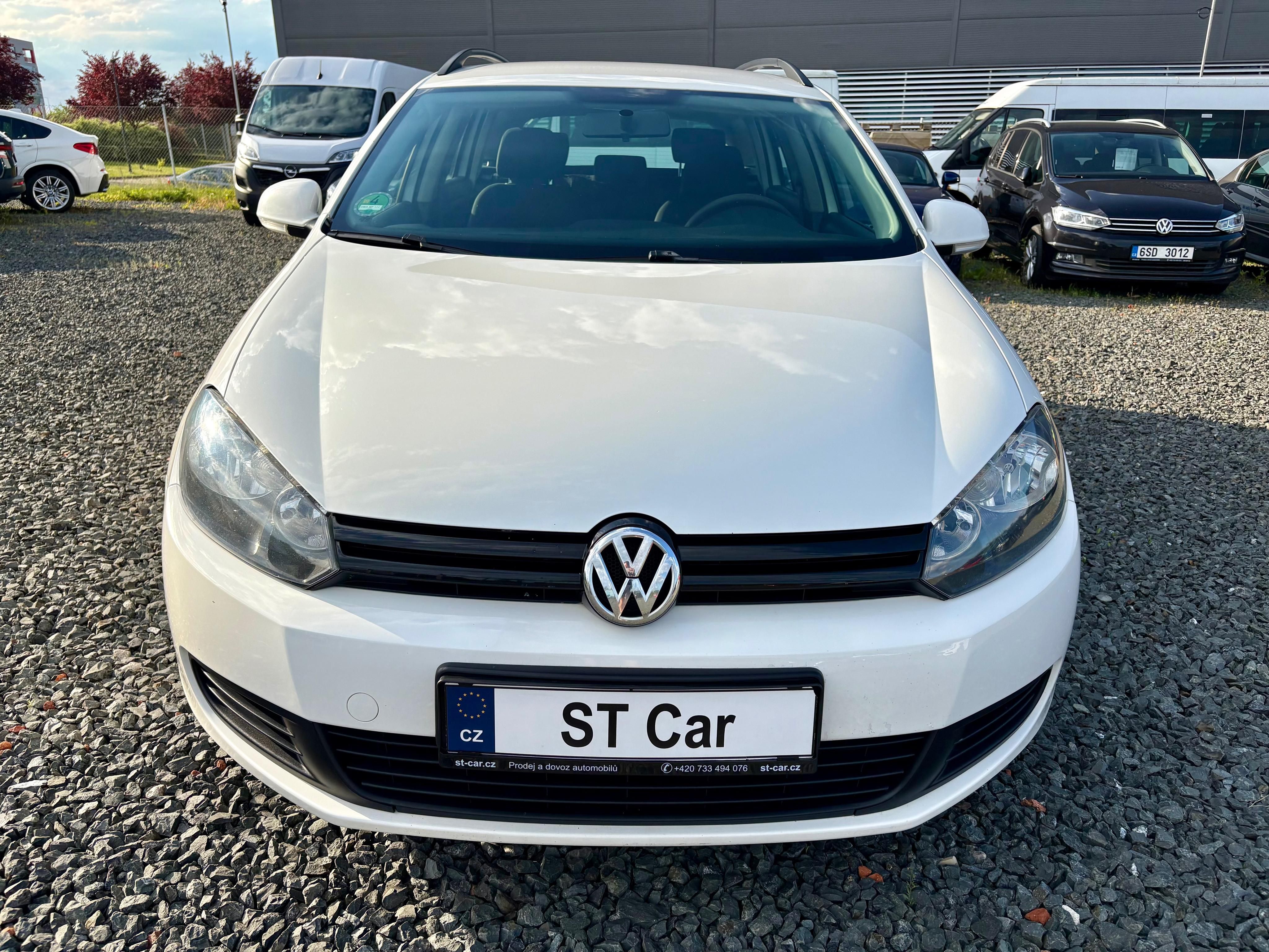 Volkswagen Golf, 1.2TSi 77kw Trendline - fotka 2