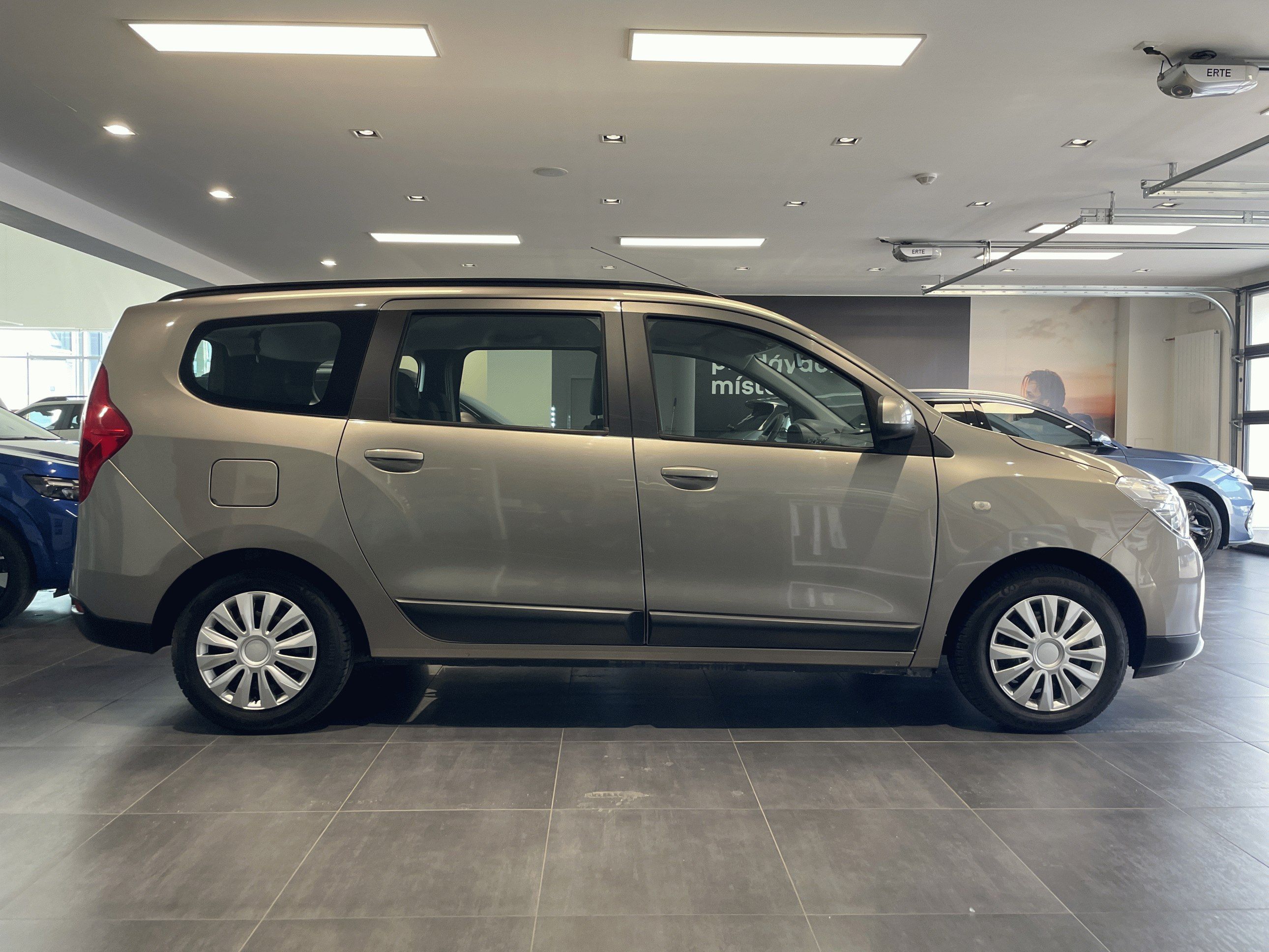 Dacia Lodgy, Arctica 1,5dCi 107k 5míst - fotka 5