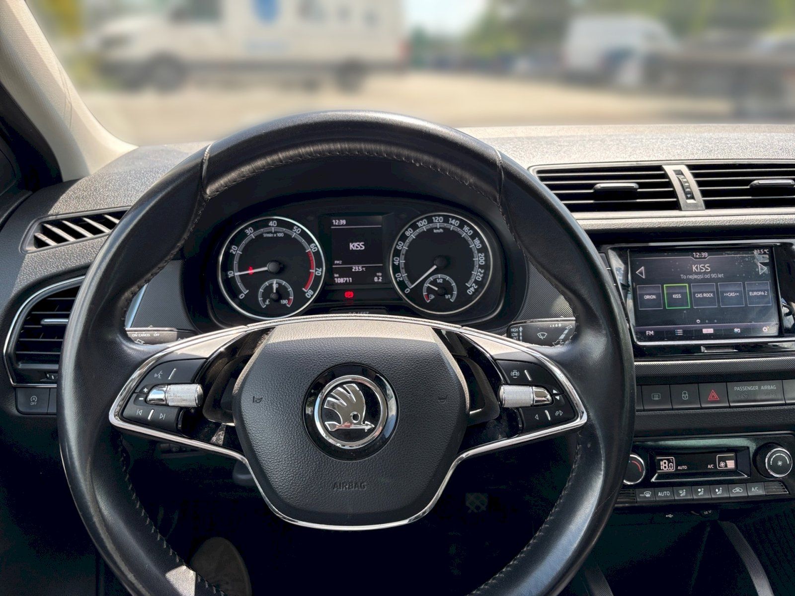 Škoda Fabia, FABIA COM AMB TS 70/1.0 M5F - fotka 5