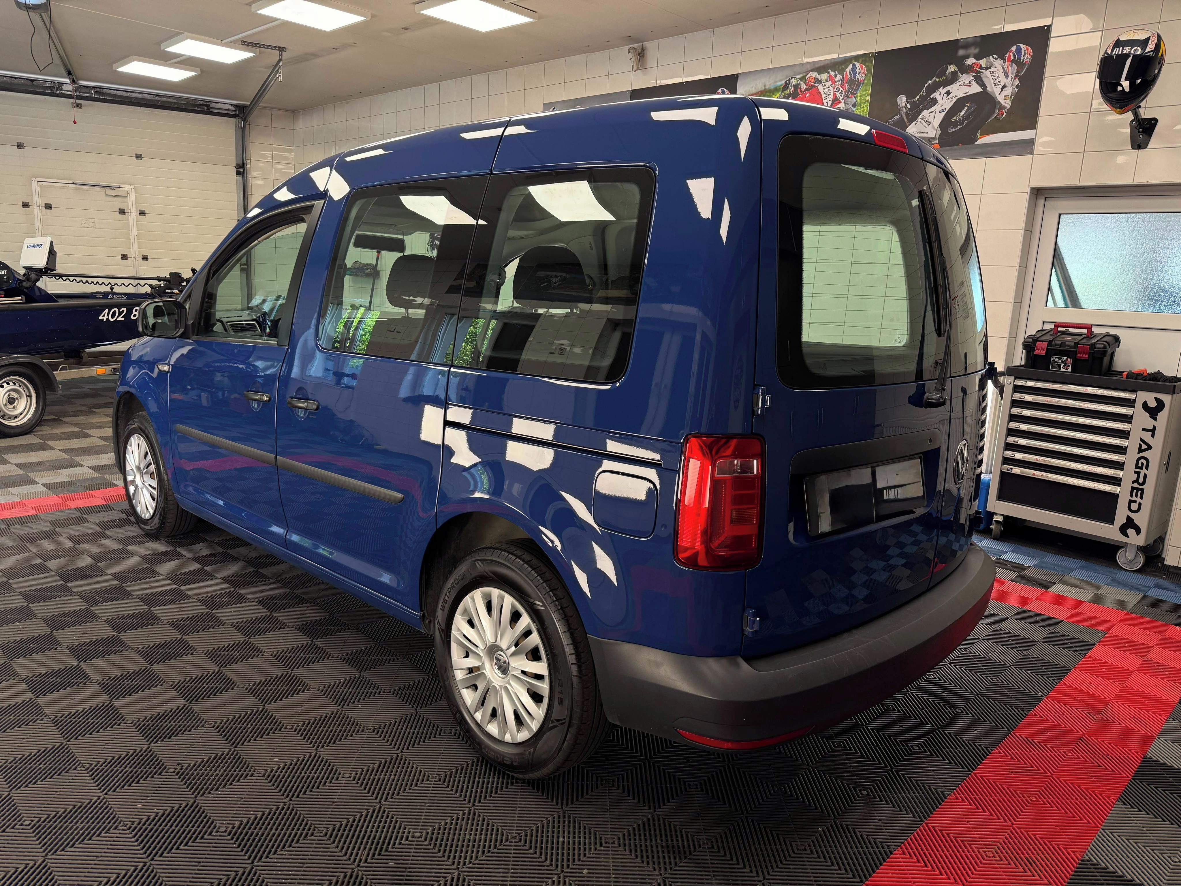 Volkswagen Caddy, 2.0 tdi - fotka 4
