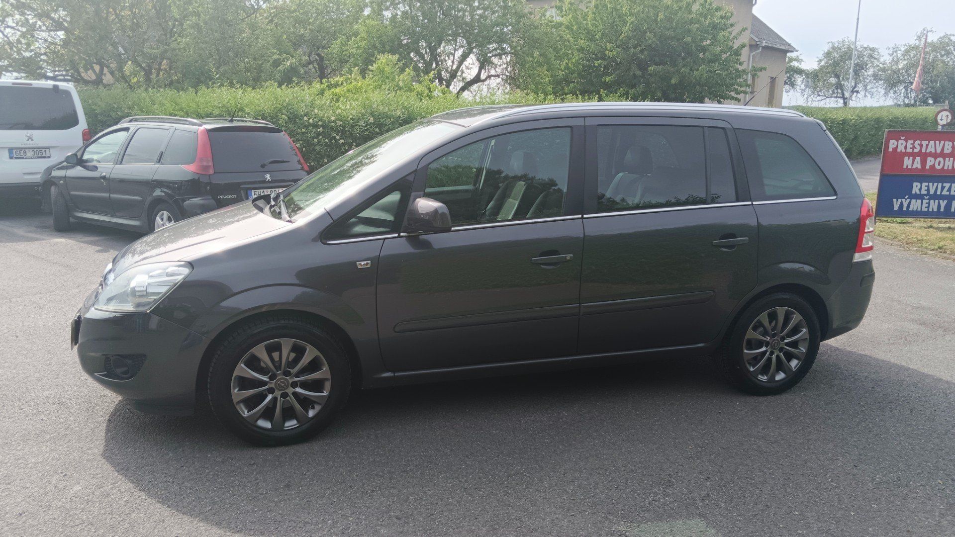 Opel Zafira, 1.8 i103kw - fotka 5