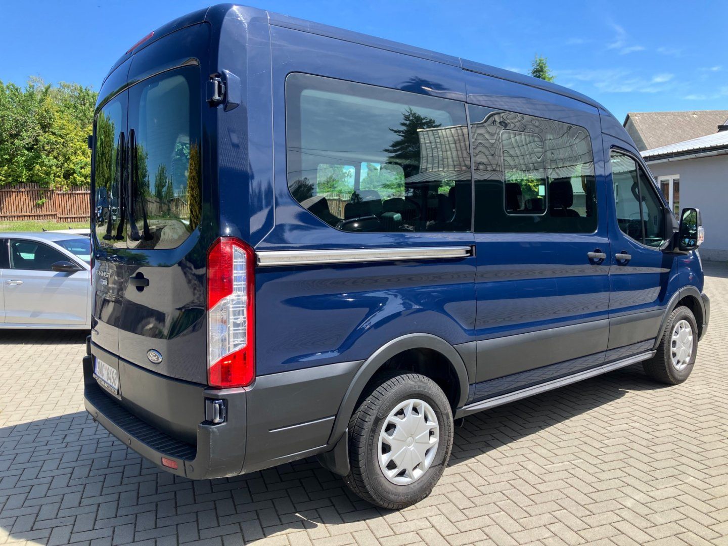Ford Transit, 2.0TDCI MHEV 96kW L2H2 9MÍST - fotka 4