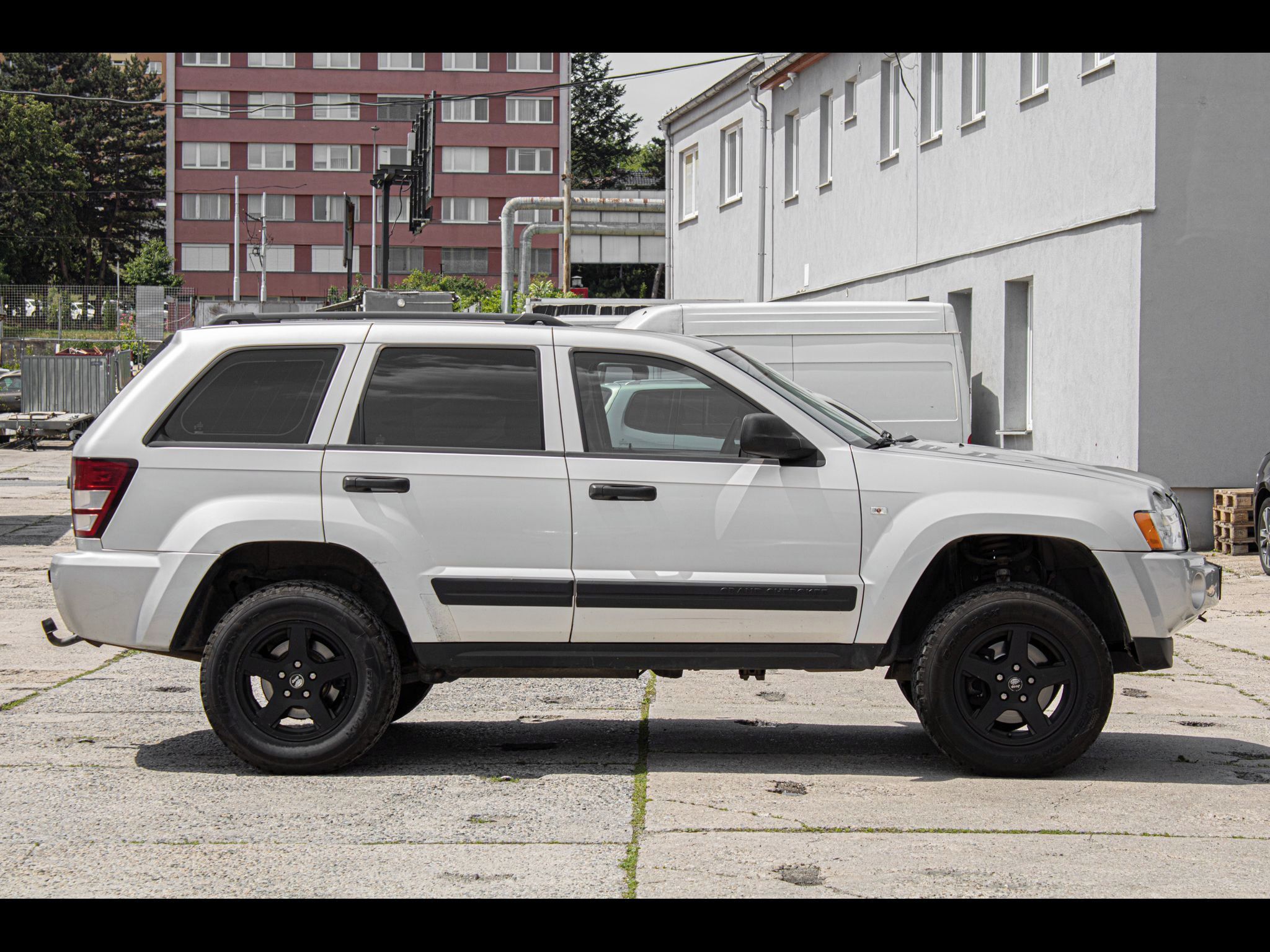 Jeep Grand Cherokee - fotka 4