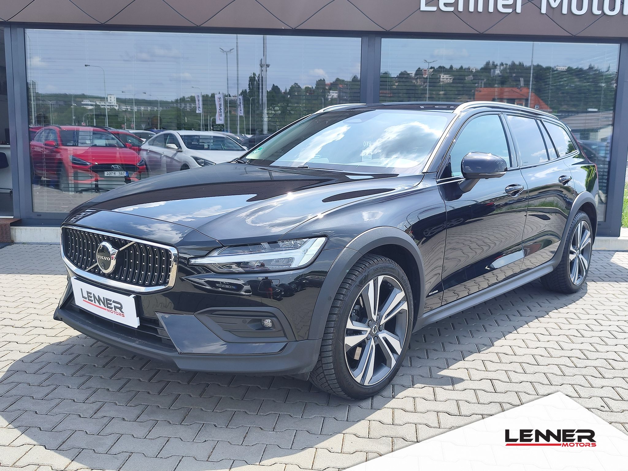 Volvo V60, B4/145kW AWD Auto Plus My24