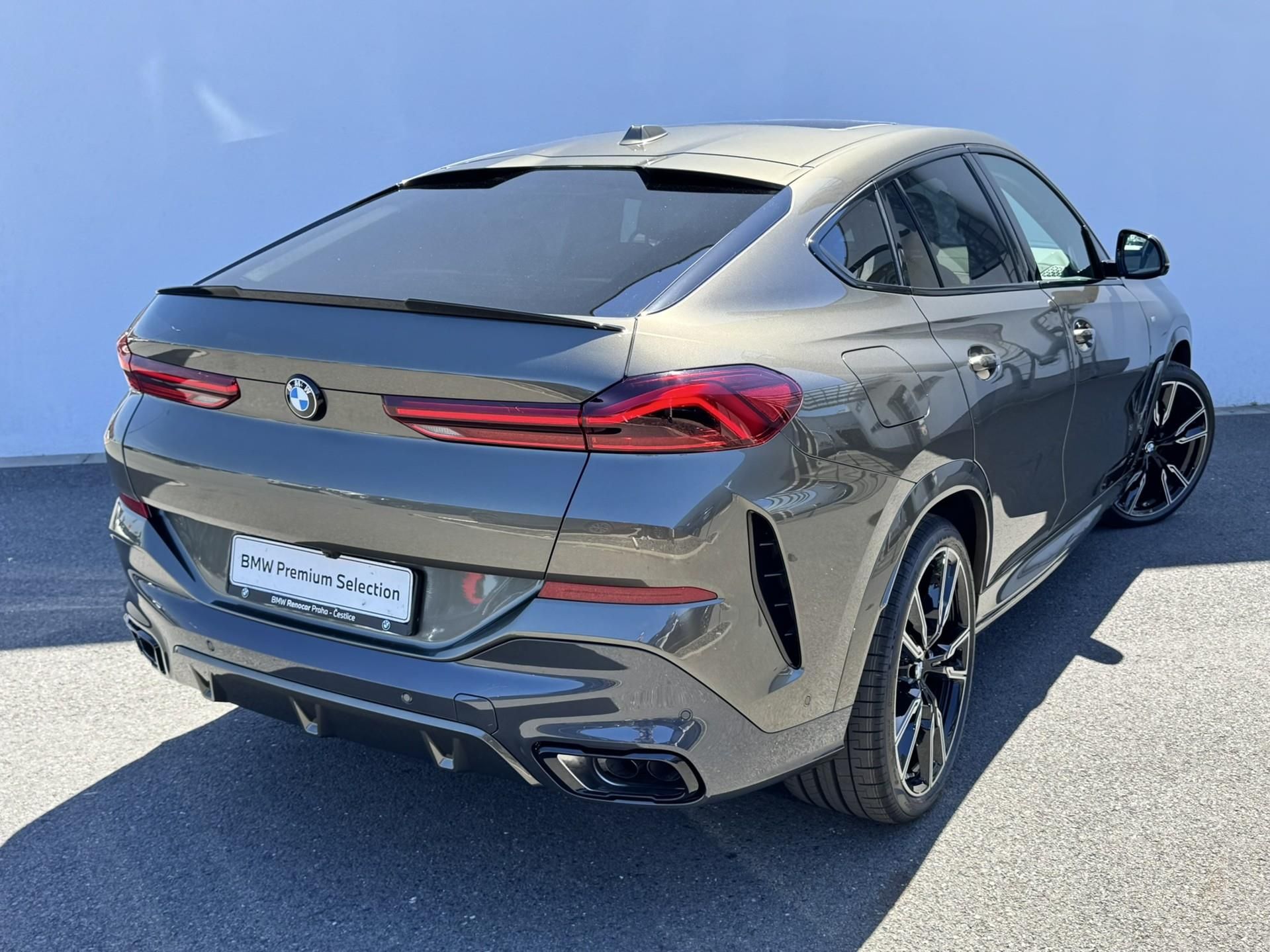 BMW X6, X6 xDrive 40i - fotka 2