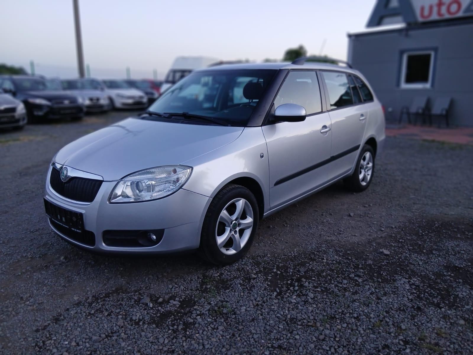 Škoda Fabia, 1.2i, ALU, klima - fotka 4