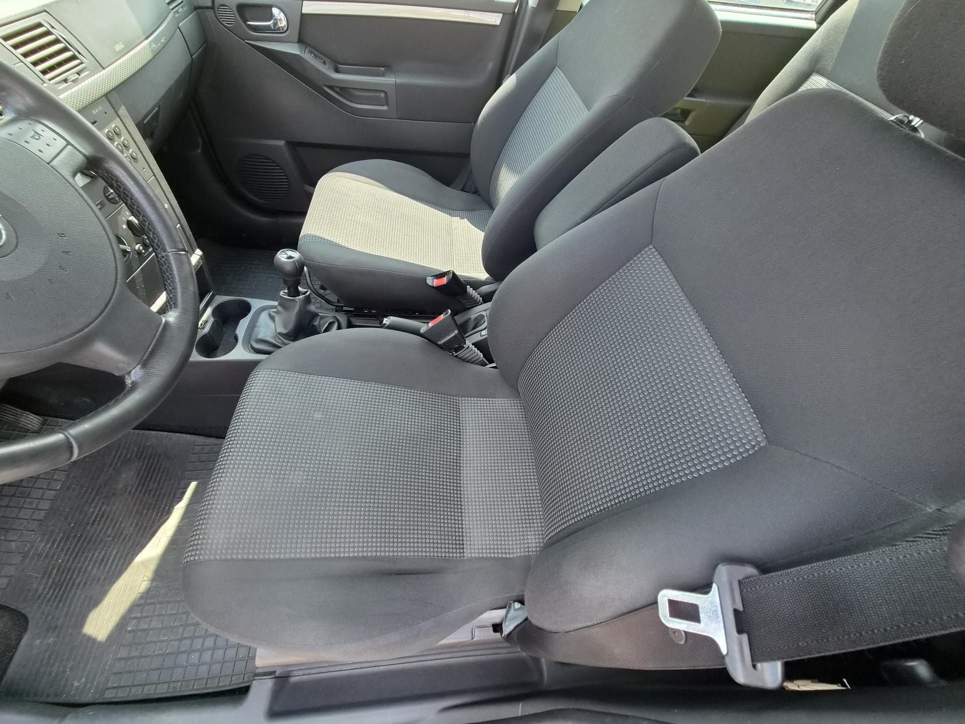 Opel Meriva, 1,4 16V - fotka 6