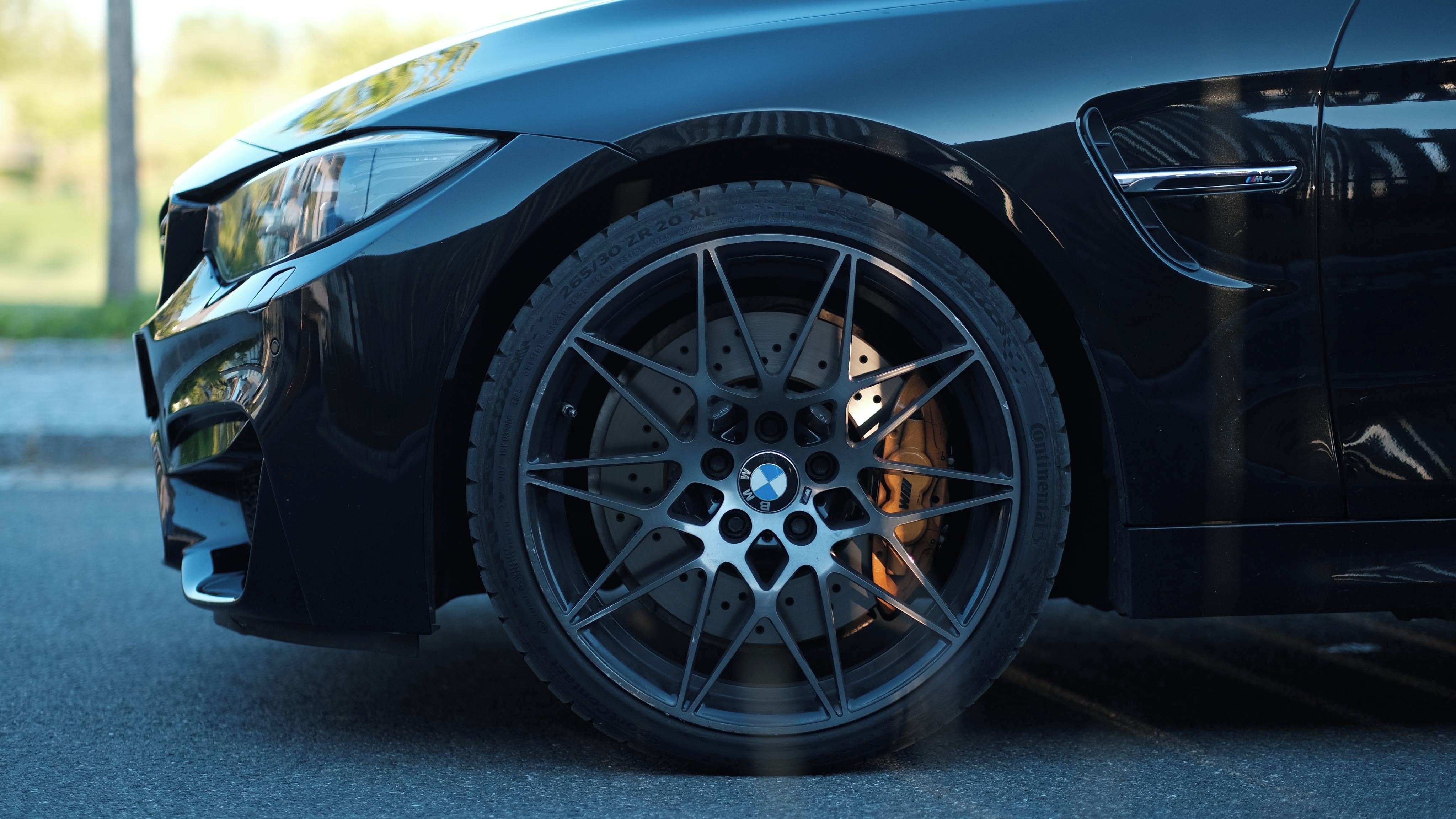 BMW M4 - fotka 4