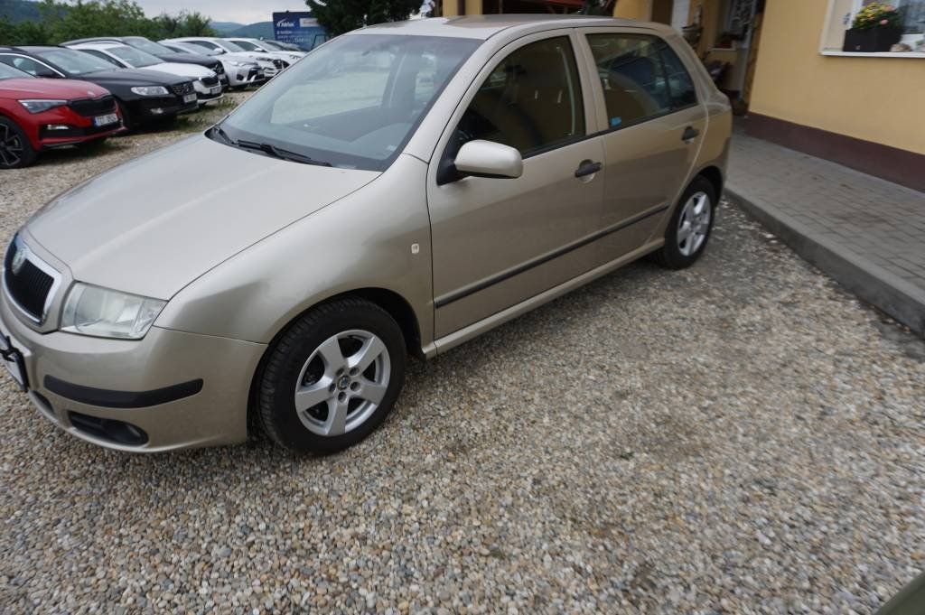 Škoda Fabia, 1,2 12V  47KW 1,MAJ NOVÉ V ČR - fotka 2