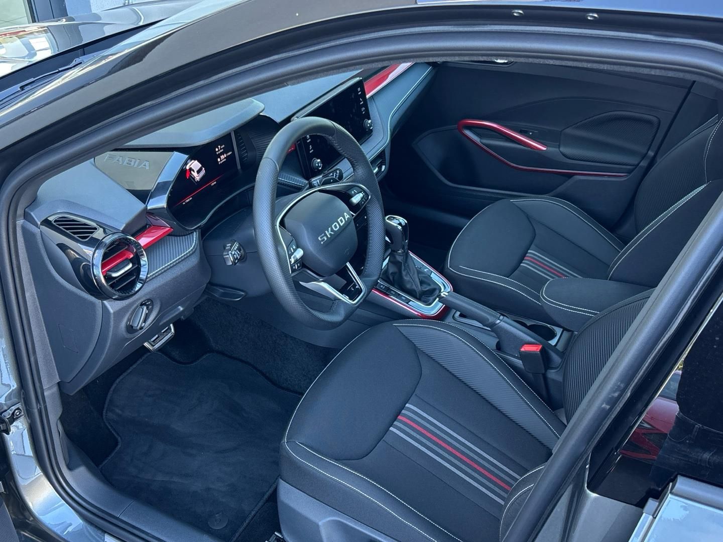 Škoda Fabia, 1.0 TSI DSG / 85 kW Monte Carl - fotka 6
