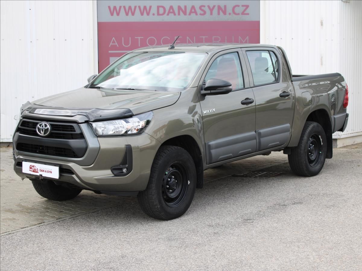 Toyota Hilux, 2,4 D-4D1.majitel CZ ZÁNOVNÍ!