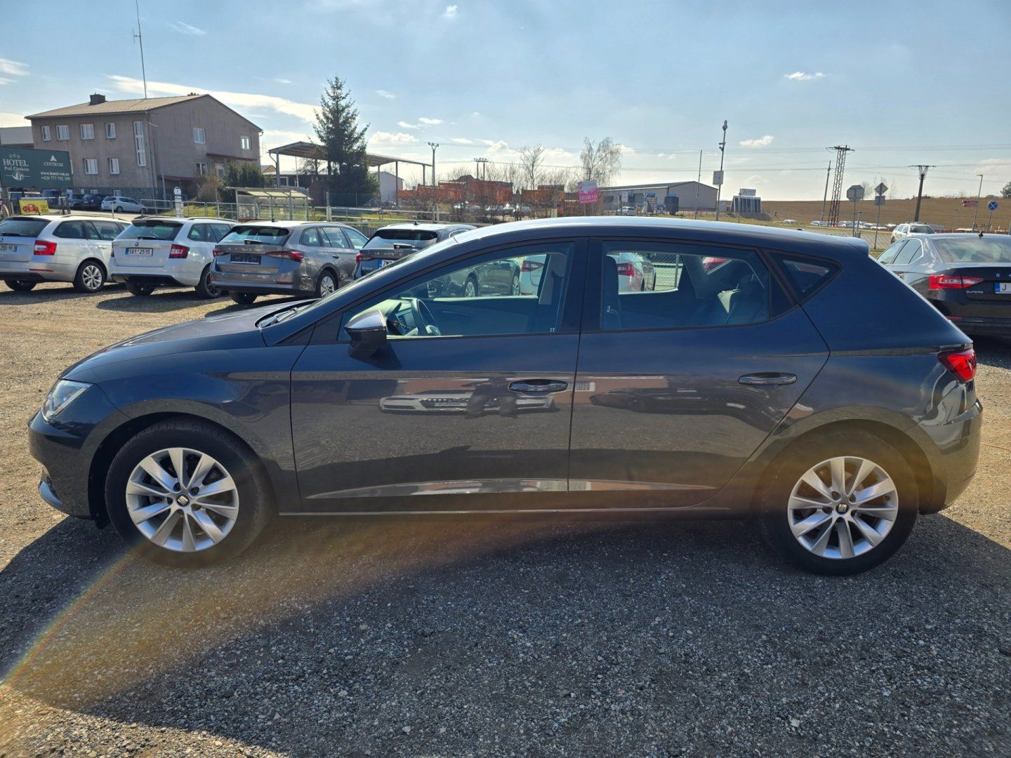 Seat Leon, 1.5 TSGi Style DSG - fotka 4