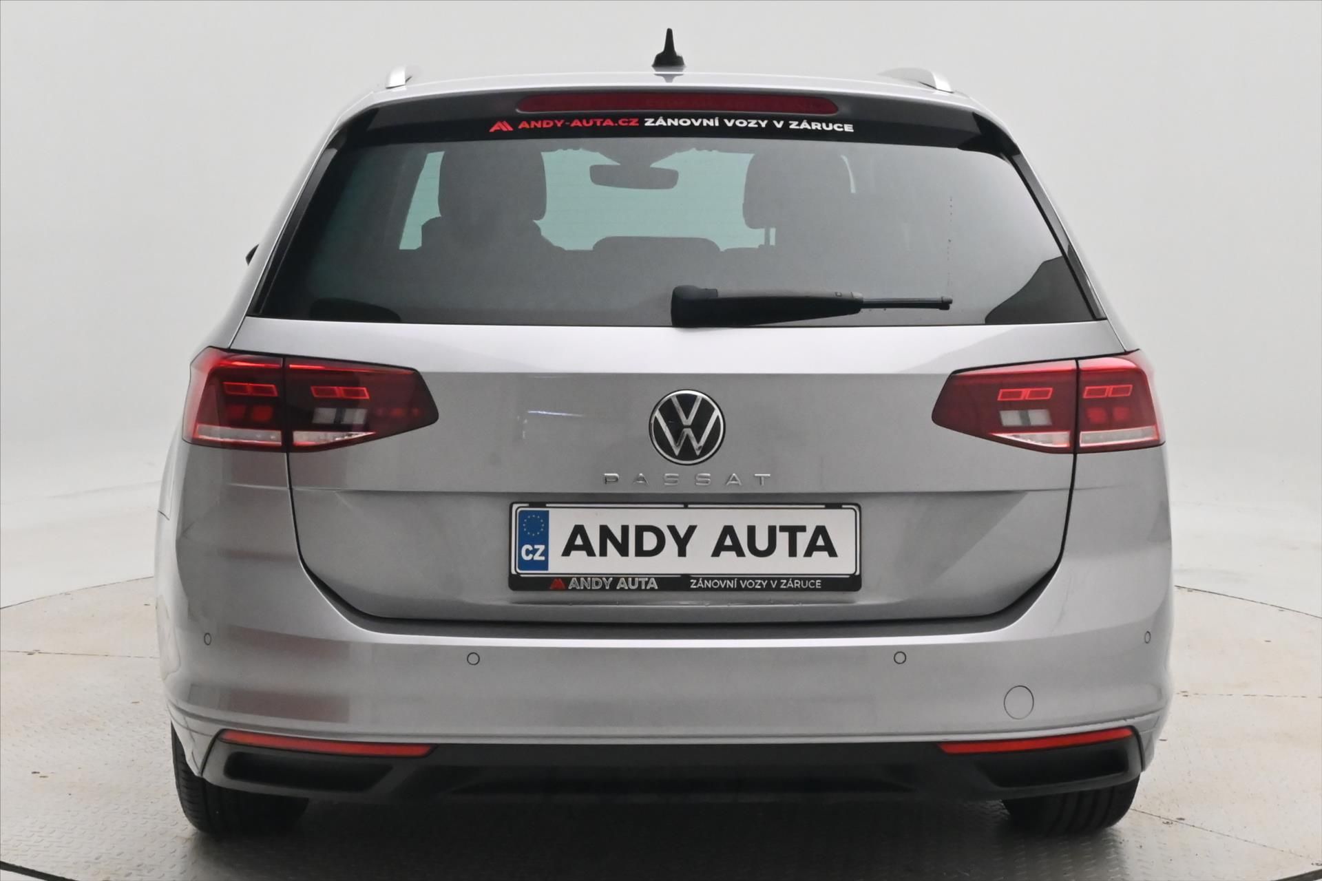 Volkswagen Passat, 2,0 TDI 110kW DSG Business VŮZ - fotka 6