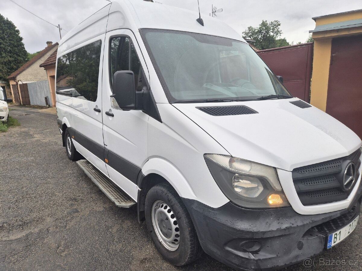 Mercedes-Benz Sprinter, 9 mist +plošina pro vozík