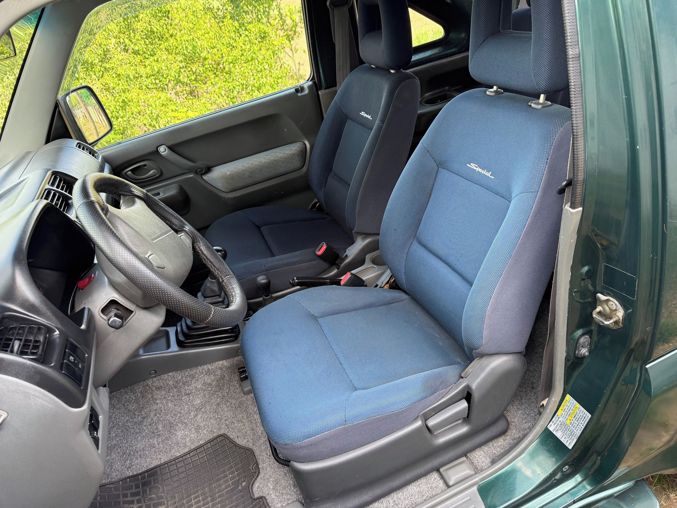Suzuki Jimny, 1.3i 4x4 Cabrio - HardTop, ALU - fotka 6