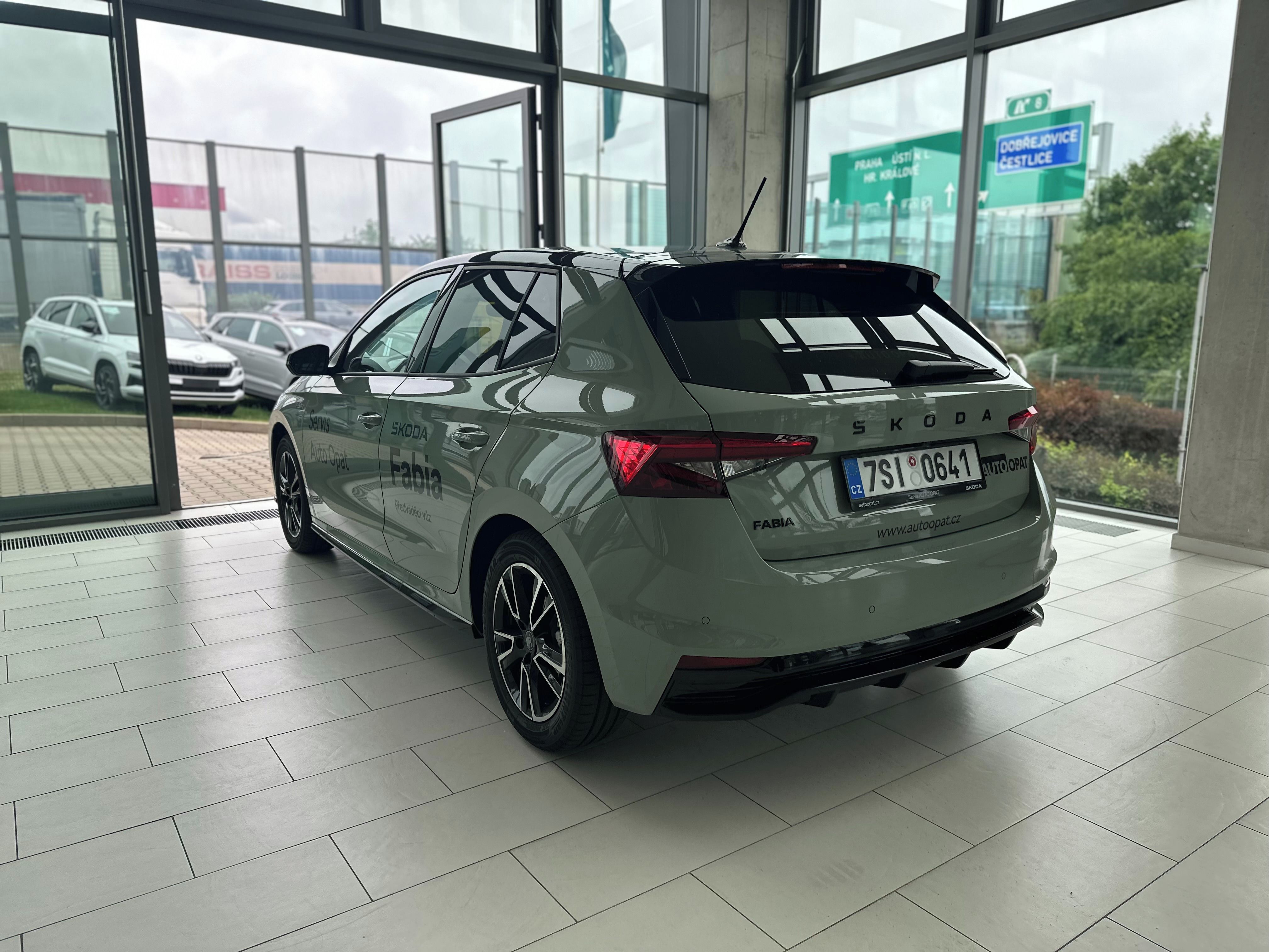 Škoda Fabia, Monte Carlo 1,0 TSI 85 kW - fotka 5